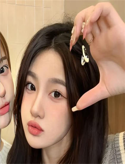 韩国重口猛片删减三次才上映_教室里的激情在线观看高清_美丽姑娘MV在线观看